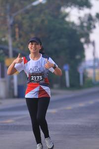 BIB: 2173, 128
                            <button type="button" onclick="openModal(6386515)" class="btn btn-primary btn-sm float-right btn-popup" data-toggle="modal" data-target=".modal-high-quality">
                        <i class="fas fa-shopping-cart"></i> Add to Cart
                    </button>
                                            <button type="button" onclick="isThisMe(6386515, true)" class="btn btn-success btn-sm float-right btn-popup btn-isme hidden" data-toggle="tooltip" data-placement="bottom" title="นี่คือรูปของคุณใช่ไหม คลิกที่นี่เพื่อเอาเข้าอัลบั้ม">
                        <i class="fas fa-plus"></i> Add to album
                    </button>
                    <button type="button" onclick="isThisMe(6386515, false)" class="btn btn-warning btn-sm float-right btn-popup btn-isnotme hidden">
                        <i class="fas fa-ban"></i> Remove from album
                    </button>