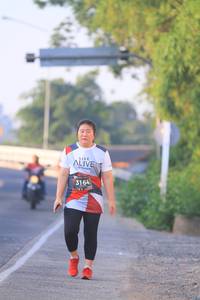 BIB: 3164
                            <button type="button" onclick="openModal(6391442)" class="btn btn-primary btn-sm float-right btn-popup" data-toggle="modal" data-target=".modal-high-quality">
                        <i class="fas fa-shopping-cart"></i> Add to Cart
                    </button>
                                            <button type="button" onclick="isThisMe(6391442, true)" class="btn btn-success btn-sm float-right btn-popup btn-isme hidden" data-toggle="tooltip" data-placement="bottom" title="นี่คือรูปของคุณใช่ไหม คลิกที่นี่เพื่อเอาเข้าอัลบั้ม">
                        <i class="fas fa-plus"></i> Add to album
                    </button>
                    <button type="button" onclick="isThisMe(6391442, false)" class="btn btn-warning btn-sm float-right btn-popup btn-isnotme hidden">
                        <i class="fas fa-ban"></i> Remove from album
                    </button>