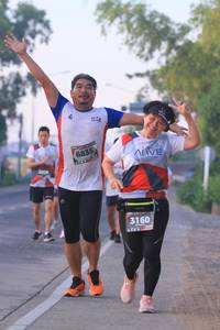 BIB: 6835, 3160
                            <button type="button" onclick="openModal(6387292)" class="btn btn-primary btn-sm float-right btn-popup" data-toggle="modal" data-target=".modal-high-quality">
                        <i class="fas fa-shopping-cart"></i> Add to Cart
                    </button>
                                            <button type="button" onclick="isThisMe(6387292, true)" class="btn btn-success btn-sm float-right btn-popup btn-isme hidden" data-toggle="tooltip" data-placement="bottom" title="นี่คือรูปของคุณใช่ไหม คลิกที่นี่เพื่อเอาเข้าอัลบั้ม">
                        <i class="fas fa-plus"></i> Add to album
                    </button>
                    <button type="button" onclick="isThisMe(6387292, false)" class="btn btn-warning btn-sm float-right btn-popup btn-isnotme hidden">
                        <i class="fas fa-ban"></i> Remove from album
                    </button>