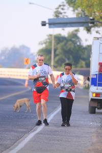 BIB: 3780, 3904
                            <button type="button" onclick="openModal(6391228)" class="btn btn-primary btn-sm float-right btn-popup" data-toggle="modal" data-target=".modal-high-quality">
                        <i class="fas fa-shopping-cart"></i> Add to Cart
                    </button>
                                            <button type="button" onclick="isThisMe(6391228, true)" class="btn btn-success btn-sm float-right btn-popup btn-isme hidden" data-toggle="tooltip" data-placement="bottom" title="นี่คือรูปของคุณใช่ไหม คลิกที่นี่เพื่อเอาเข้าอัลบั้ม">
                        <i class="fas fa-plus"></i> Add to album
                    </button>
                    <button type="button" onclick="isThisMe(6391228, false)" class="btn btn-warning btn-sm float-right btn-popup btn-isnotme hidden">
                        <i class="fas fa-ban"></i> Remove from album
                    </button>