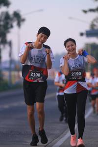 BIB: 2190, 2108
                            <button type="button" onclick="openModal(6386350)" class="btn btn-primary btn-sm float-right btn-popup" data-toggle="modal" data-target=".modal-high-quality">
                        <i class="fas fa-shopping-cart"></i> Add to Cart
                    </button>
                                            <button type="button" onclick="isThisMe(6386350, true)" class="btn btn-success btn-sm float-right btn-popup btn-isme hidden" data-toggle="tooltip" data-placement="bottom" title="นี่คือรูปของคุณใช่ไหม คลิกที่นี่เพื่อเอาเข้าอัลบั้ม">
                        <i class="fas fa-plus"></i> Add to album
                    </button>
                    <button type="button" onclick="isThisMe(6386350, false)" class="btn btn-warning btn-sm float-right btn-popup btn-isnotme hidden">
                        <i class="fas fa-ban"></i> Remove from album
                    </button>