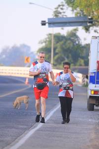 BIB: 3780, 3904
                            <button type="button" onclick="openModal(6391231)" class="btn btn-primary btn-sm float-right btn-popup" data-toggle="modal" data-target=".modal-high-quality">
                        <i class="fas fa-shopping-cart"></i> Add to Cart
                    </button>
                                            <button type="button" onclick="isThisMe(6391231, true)" class="btn btn-success btn-sm float-right btn-popup btn-isme hidden" data-toggle="tooltip" data-placement="bottom" title="นี่คือรูปของคุณใช่ไหม คลิกที่นี่เพื่อเอาเข้าอัลบั้ม">
                        <i class="fas fa-plus"></i> Add to album
                    </button>
                    <button type="button" onclick="isThisMe(6391231, false)" class="btn btn-warning btn-sm float-right btn-popup btn-isnotme hidden">
                        <i class="fas fa-ban"></i> Remove from album
                    </button>