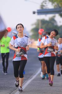 BIB: 3825, 3824
                            <button type="button" onclick="openModal(6389705)" class="btn btn-primary btn-sm float-right btn-popup" data-toggle="modal" data-target=".modal-high-quality">
                        <i class="fas fa-shopping-cart"></i> Add to Cart
                    </button>
                                            <button type="button" onclick="isThisMe(6389705, true)" class="btn btn-success btn-sm float-right btn-popup btn-isme hidden" data-toggle="tooltip" data-placement="bottom" title="นี่คือรูปของคุณใช่ไหม คลิกที่นี่เพื่อเอาเข้าอัลบั้ม">
                        <i class="fas fa-plus"></i> Add to album
                    </button>
                    <button type="button" onclick="isThisMe(6389705, false)" class="btn btn-warning btn-sm float-right btn-popup btn-isnotme hidden">
                        <i class="fas fa-ban"></i> Remove from album
                    </button>