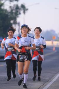 BIB: 3903, 3083
                            <button type="button" onclick="openModal(6388192)" class="btn btn-primary btn-sm float-right btn-popup" data-toggle="modal" data-target=".modal-high-quality">
                        <i class="fas fa-shopping-cart"></i> Add to Cart
                    </button>
                                            <button type="button" onclick="isThisMe(6388192, true)" class="btn btn-success btn-sm float-right btn-popup btn-isme hidden" data-toggle="tooltip" data-placement="bottom" title="นี่คือรูปของคุณใช่ไหม คลิกที่นี่เพื่อเอาเข้าอัลบั้ม">
                        <i class="fas fa-plus"></i> Add to album
                    </button>
                    <button type="button" onclick="isThisMe(6388192, false)" class="btn btn-warning btn-sm float-right btn-popup btn-isnotme hidden">
                        <i class="fas fa-ban"></i> Remove from album
                    </button>