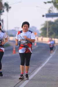 BIB: 2057
                            <button type="button" onclick="openModal(6388663)" class="btn btn-primary btn-sm float-right btn-popup" data-toggle="modal" data-target=".modal-high-quality">
                        <i class="fas fa-shopping-cart"></i> Add to Cart
                    </button>
                                            <button type="button" onclick="isThisMe(6388663, true)" class="btn btn-success btn-sm float-right btn-popup btn-isme hidden" data-toggle="tooltip" data-placement="bottom" title="นี่คือรูปของคุณใช่ไหม คลิกที่นี่เพื่อเอาเข้าอัลบั้ม">
                        <i class="fas fa-plus"></i> Add to album
                    </button>
                    <button type="button" onclick="isThisMe(6388663, false)" class="btn btn-warning btn-sm float-right btn-popup btn-isnotme hidden">
                        <i class="fas fa-ban"></i> Remove from album
                    </button>