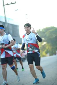 BIB: 2901
                            <button type="button" onclick="openModal(6444685)" class="btn btn-primary btn-sm float-right btn-popup" data-toggle="modal" data-target=".modal-high-quality">
                        <i class="fas fa-shopping-cart"></i> Add to Cart
                    </button>
                                            <button type="button" onclick="isThisMe(6444685, true)" class="btn btn-success btn-sm float-right btn-popup btn-isme hidden" data-toggle="tooltip" data-placement="bottom" title="นี่คือรูปของคุณใช่ไหม คลิกที่นี่เพื่อเอาเข้าอัลบั้ม">
                        <i class="fas fa-plus"></i> Add to album
                    </button>
                    <button type="button" onclick="isThisMe(6444685, false)" class="btn btn-warning btn-sm float-right btn-popup btn-isnotme hidden">
                        <i class="fas fa-ban"></i> Remove from album
                    </button>