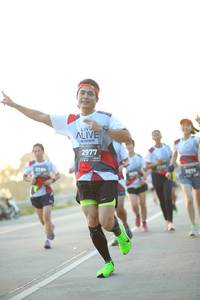 BIB: 2977, 164, 3076
                            <button type="button" onclick="openModal(6439385)" class="btn btn-primary btn-sm float-right btn-popup" data-toggle="modal" data-target=".modal-high-quality">
                        <i class="fas fa-shopping-cart"></i> Add to Cart
                    </button>
                                            <button type="button" onclick="isThisMe(6439385, true)" class="btn btn-success btn-sm float-right btn-popup btn-isme hidden" data-toggle="tooltip" data-placement="bottom" title="นี่คือรูปของคุณใช่ไหม คลิกที่นี่เพื่อเอาเข้าอัลบั้ม">
                        <i class="fas fa-plus"></i> Add to album
                    </button>
                    <button type="button" onclick="isThisMe(6439385, false)" class="btn btn-warning btn-sm float-right btn-popup btn-isnotme hidden">
                        <i class="fas fa-ban"></i> Remove from album
                    </button>