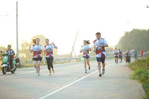 BIB: 2984
                            <button type="button" onclick="openModal(6442729)" class="btn btn-primary btn-sm float-right btn-popup" data-toggle="modal" data-target=".modal-high-quality">
                        <i class="fas fa-shopping-cart"></i> Add to Cart
                    </button>
                                            <button type="button" onclick="isThisMe(6442729, true)" class="btn btn-success btn-sm float-right btn-popup btn-isme hidden" data-toggle="tooltip" data-placement="bottom" title="นี่คือรูปของคุณใช่ไหม คลิกที่นี่เพื่อเอาเข้าอัลบั้ม">
                        <i class="fas fa-plus"></i> Add to album
                    </button>
                    <button type="button" onclick="isThisMe(6442729, false)" class="btn btn-warning btn-sm float-right btn-popup btn-isnotme hidden">
                        <i class="fas fa-ban"></i> Remove from album
                    </button>