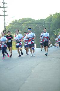 BIB: 304, 2900, 7959, 2993, 3101, 2580
                            <button type="button" onclick="openModal(6444681)" class="btn btn-primary btn-sm float-right btn-popup" data-toggle="modal" data-target=".modal-high-quality">
                        <i class="fas fa-shopping-cart"></i> Add to Cart
                    </button>
                                            <button type="button" onclick="isThisMe(6444681, true)" class="btn btn-success btn-sm float-right btn-popup btn-isme hidden" data-toggle="tooltip" data-placement="bottom" title="นี่คือรูปของคุณใช่ไหม คลิกที่นี่เพื่อเอาเข้าอัลบั้ม">
                        <i class="fas fa-plus"></i> Add to album
                    </button>
                    <button type="button" onclick="isThisMe(6444681, false)" class="btn btn-warning btn-sm float-right btn-popup btn-isnotme hidden">
                        <i class="fas fa-ban"></i> Remove from album
                    </button>