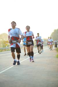 BIB: 3797, 3082
                            <button type="button" onclick="openModal(6442916)" class="btn btn-primary btn-sm float-right btn-popup" data-toggle="modal" data-target=".modal-high-quality">
                        <i class="fas fa-shopping-cart"></i> Add to Cart
                    </button>
                                            <button type="button" onclick="isThisMe(6442916, true)" class="btn btn-success btn-sm float-right btn-popup btn-isme hidden" data-toggle="tooltip" data-placement="bottom" title="นี่คือรูปของคุณใช่ไหม คลิกที่นี่เพื่อเอาเข้าอัลบั้ม">
                        <i class="fas fa-plus"></i> Add to album
                    </button>
                    <button type="button" onclick="isThisMe(6442916, false)" class="btn btn-warning btn-sm float-right btn-popup btn-isnotme hidden">
                        <i class="fas fa-ban"></i> Remove from album
                    </button>