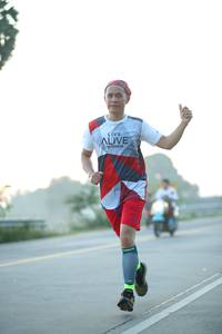 BIB: 
                            <button type="button" onclick="openModal(6433449)" class="btn btn-primary btn-sm float-right btn-popup" data-toggle="modal" data-target=".modal-high-quality">
                        <i class="fas fa-shopping-cart"></i> Add to Cart
                    </button>
                                            <button type="button" onclick="isThisMe(6433449, true)" class="btn btn-success btn-sm float-right btn-popup btn-isme hidden" data-toggle="tooltip" data-placement="bottom" title="นี่คือรูปของคุณใช่ไหม คลิกที่นี่เพื่อเอาเข้าอัลบั้ม">
                        <i class="fas fa-plus"></i> Add to album
                    </button>
                    <button type="button" onclick="isThisMe(6433449, false)" class="btn btn-warning btn-sm float-right btn-popup btn-isnotme hidden">
                        <i class="fas fa-ban"></i> Remove from album
                    </button>