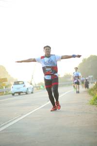 BIB: 2899
                            <button type="button" onclick="openModal(6443173)" class="btn btn-primary btn-sm float-right btn-popup" data-toggle="modal" data-target=".modal-high-quality">
                        <i class="fas fa-shopping-cart"></i> Add to Cart
                    </button>
                                            <button type="button" onclick="isThisMe(6443173, true)" class="btn btn-success btn-sm float-right btn-popup btn-isme hidden" data-toggle="tooltip" data-placement="bottom" title="นี่คือรูปของคุณใช่ไหม คลิกที่นี่เพื่อเอาเข้าอัลบั้ม">
                        <i class="fas fa-plus"></i> Add to album
                    </button>
                    <button type="button" onclick="isThisMe(6443173, false)" class="btn btn-warning btn-sm float-right btn-popup btn-isnotme hidden">
                        <i class="fas fa-ban"></i> Remove from album
                    </button>