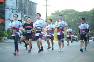 BIB: 2980, 004, 3101, 7939, 2901, 2880
                            <button type="button" onclick="openModal(6444694)" class="btn btn-primary btn-sm float-right btn-popup" data-toggle="modal" data-target=".modal-high-quality">
                        <i class="fas fa-shopping-cart"></i> Add to Cart
                    </button>
                                            <button type="button" onclick="isThisMe(6444694, true)" class="btn btn-success btn-sm float-right btn-popup btn-isme hidden" data-toggle="tooltip" data-placement="bottom" title="นี่คือรูปของคุณใช่ไหม คลิกที่นี่เพื่อเอาเข้าอัลบั้ม">
                        <i class="fas fa-plus"></i> Add to album
                    </button>
                    <button type="button" onclick="isThisMe(6444694, false)" class="btn btn-warning btn-sm float-right btn-popup btn-isnotme hidden">
                        <i class="fas fa-ban"></i> Remove from album
                    </button>