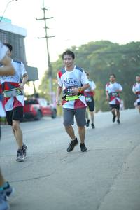 BIB: 292
                            <button type="button" onclick="openModal(6444957)" class="btn btn-primary btn-sm float-right btn-popup" data-toggle="modal" data-target=".modal-high-quality">
                        <i class="fas fa-shopping-cart"></i> Add to Cart
                    </button>
                                            <button type="button" onclick="isThisMe(6444957, true)" class="btn btn-success btn-sm float-right btn-popup btn-isme hidden" data-toggle="tooltip" data-placement="bottom" title="นี่คือรูปของคุณใช่ไหม คลิกที่นี่เพื่อเอาเข้าอัลบั้ม">
                        <i class="fas fa-plus"></i> Add to album
                    </button>
                    <button type="button" onclick="isThisMe(6444957, false)" class="btn btn-warning btn-sm float-right btn-popup btn-isnotme hidden">
                        <i class="fas fa-ban"></i> Remove from album
                    </button>