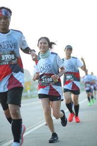 BIB: 3708, 2198, 128
                            <button type="button" onclick="openModal(6435395)" class="btn btn-primary btn-sm float-right btn-popup" data-toggle="modal" data-target=".modal-high-quality">
                        <i class="fas fa-shopping-cart"></i> Add to Cart
                    </button>
                                            <button type="button" onclick="isThisMe(6435395, true)" class="btn btn-success btn-sm float-right btn-popup btn-isme hidden" data-toggle="tooltip" data-placement="bottom" title="นี่คือรูปของคุณใช่ไหม คลิกที่นี่เพื่อเอาเข้าอัลบั้ม">
                        <i class="fas fa-plus"></i> Add to album
                    </button>
                    <button type="button" onclick="isThisMe(6435395, false)" class="btn btn-warning btn-sm float-right btn-popup btn-isnotme hidden">
                        <i class="fas fa-ban"></i> Remove from album
                    </button>