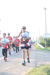 BIB: 7981, 
                            <button type="button" onclick="openModal(6485589)" class="btn btn-primary btn-sm float-right btn-popup" data-toggle="modal" data-target=".modal-high-quality">
                        <i class="fas fa-shopping-cart"></i> Add to Cart
                    </button>
                                            <button type="button" onclick="isThisMe(6485589, true)" class="btn btn-success btn-sm float-right btn-popup btn-isme hidden" data-toggle="tooltip" data-placement="bottom" title="นี่คือรูปของคุณใช่ไหม คลิกที่นี่เพื่อเอาเข้าอัลบั้ม">
                        <i class="fas fa-plus"></i> Add to album
                    </button>
                    <button type="button" onclick="isThisMe(6485589, false)" class="btn btn-warning btn-sm float-right btn-popup btn-isnotme hidden">
                        <i class="fas fa-ban"></i> Remove from album
                    </button>