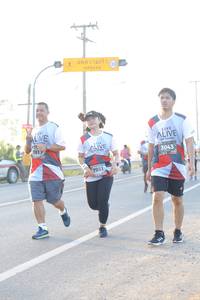 BIB: 7817, 3043, 7951
                            <button type="button" onclick="openModal(6483240)" class="btn btn-primary btn-sm float-right btn-popup" data-toggle="modal" data-target=".modal-high-quality">
                        <i class="fas fa-shopping-cart"></i> Add to Cart
                    </button>
                                            <button type="button" onclick="isThisMe(6483240, true)" class="btn btn-success btn-sm float-right btn-popup btn-isme hidden" data-toggle="tooltip" data-placement="bottom" title="นี่คือรูปของคุณใช่ไหม คลิกที่นี่เพื่อเอาเข้าอัลบั้ม">
                        <i class="fas fa-plus"></i> Add to album
                    </button>
                    <button type="button" onclick="isThisMe(6483240, false)" class="btn btn-warning btn-sm float-right btn-popup btn-isnotme hidden">
                        <i class="fas fa-ban"></i> Remove from album
                    </button>