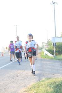 BIB: 3083
                            <button type="button" onclick="openModal(6484876)" class="btn btn-primary btn-sm float-right btn-popup" data-toggle="modal" data-target=".modal-high-quality">
                        <i class="fas fa-shopping-cart"></i> Add to Cart
                    </button>
                                            <button type="button" onclick="isThisMe(6484876, true)" class="btn btn-success btn-sm float-right btn-popup btn-isme hidden" data-toggle="tooltip" data-placement="bottom" title="นี่คือรูปของคุณใช่ไหม คลิกที่นี่เพื่อเอาเข้าอัลบั้ม">
                        <i class="fas fa-plus"></i> Add to album
                    </button>
                    <button type="button" onclick="isThisMe(6484876, false)" class="btn btn-warning btn-sm float-right btn-popup btn-isnotme hidden">
                        <i class="fas fa-ban"></i> Remove from album
                    </button>