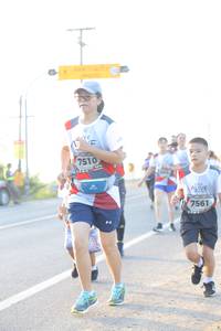 BIB: 7510, 7561
                            <button type="button" onclick="openModal(6484737)" class="btn btn-primary btn-sm float-right btn-popup" data-toggle="modal" data-target=".modal-high-quality">
                        <i class="fas fa-shopping-cart"></i> Add to Cart
                    </button>
                                            <button type="button" onclick="isThisMe(6484737, true)" class="btn btn-success btn-sm float-right btn-popup btn-isme hidden" data-toggle="tooltip" data-placement="bottom" title="นี่คือรูปของคุณใช่ไหม คลิกที่นี่เพื่อเอาเข้าอัลบั้ม">
                        <i class="fas fa-plus"></i> Add to album
                    </button>
                    <button type="button" onclick="isThisMe(6484737, false)" class="btn btn-warning btn-sm float-right btn-popup btn-isnotme hidden">
                        <i class="fas fa-ban"></i> Remove from album
                    </button>