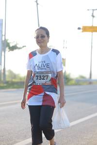 BIB: 7327
                            <button type="button" onclick="openModal(6487369)" class="btn btn-primary btn-sm float-right btn-popup" data-toggle="modal" data-target=".modal-high-quality">
                        <i class="fas fa-shopping-cart"></i> Add to Cart
                    </button>
                                            <button type="button" onclick="isThisMe(6487369, true)" class="btn btn-success btn-sm float-right btn-popup btn-isme hidden" data-toggle="tooltip" data-placement="bottom" title="นี่คือรูปของคุณใช่ไหม คลิกที่นี่เพื่อเอาเข้าอัลบั้ม">
                        <i class="fas fa-plus"></i> Add to album
                    </button>
                    <button type="button" onclick="isThisMe(6487369, false)" class="btn btn-warning btn-sm float-right btn-popup btn-isnotme hidden">
                        <i class="fas fa-ban"></i> Remove from album
                    </button>