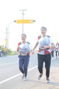 BIB: 738, 7484
                            <button type="button" onclick="openModal(6484692)" class="btn btn-primary btn-sm float-right btn-popup" data-toggle="modal" data-target=".modal-high-quality">
                        <i class="fas fa-shopping-cart"></i> Add to Cart
                    </button>
                                            <button type="button" onclick="isThisMe(6484692, true)" class="btn btn-success btn-sm float-right btn-popup btn-isme hidden" data-toggle="tooltip" data-placement="bottom" title="นี่คือรูปของคุณใช่ไหม คลิกที่นี่เพื่อเอาเข้าอัลบั้ม">
                        <i class="fas fa-plus"></i> Add to album
                    </button>
                    <button type="button" onclick="isThisMe(6484692, false)" class="btn btn-warning btn-sm float-right btn-popup btn-isnotme hidden">
                        <i class="fas fa-ban"></i> Remove from album
                    </button>