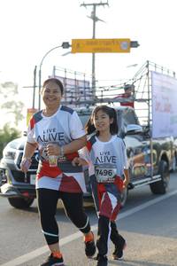 BIB: 7496
                            <button type="button" onclick="openModal(6487439)" class="btn btn-primary btn-sm float-right btn-popup" data-toggle="modal" data-target=".modal-high-quality">
                        <i class="fas fa-shopping-cart"></i> Add to Cart
                    </button>
                                            <button type="button" onclick="isThisMe(6487439, true)" class="btn btn-success btn-sm float-right btn-popup btn-isme hidden" data-toggle="tooltip" data-placement="bottom" title="นี่คือรูปของคุณใช่ไหม คลิกที่นี่เพื่อเอาเข้าอัลบั้ม">
                        <i class="fas fa-plus"></i> Add to album
                    </button>
                    <button type="button" onclick="isThisMe(6487439, false)" class="btn btn-warning btn-sm float-right btn-popup btn-isnotme hidden">
                        <i class="fas fa-ban"></i> Remove from album
                    </button>