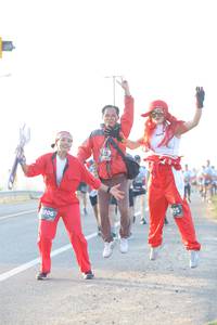 BIB: 806
                            <button type="button" onclick="openModal(6485188)" class="btn btn-primary btn-sm float-right btn-popup" data-toggle="modal" data-target=".modal-high-quality">
                        <i class="fas fa-shopping-cart"></i> Add to Cart
                    </button>
                                            <button type="button" onclick="isThisMe(6485188, true)" class="btn btn-success btn-sm float-right btn-popup btn-isme hidden" data-toggle="tooltip" data-placement="bottom" title="นี่คือรูปของคุณใช่ไหม คลิกที่นี่เพื่อเอาเข้าอัลบั้ม">
                        <i class="fas fa-plus"></i> Add to album
                    </button>
                    <button type="button" onclick="isThisMe(6485188, false)" class="btn btn-warning btn-sm float-right btn-popup btn-isnotme hidden">
                        <i class="fas fa-ban"></i> Remove from album
                    </button>