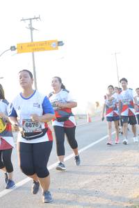 BIB: 555, 6876
                            <button type="button" onclick="openModal(6484940)" class="btn btn-primary btn-sm float-right btn-popup" data-toggle="modal" data-target=".modal-high-quality">
                        <i class="fas fa-shopping-cart"></i> Add to Cart
                    </button>
                                            <button type="button" onclick="isThisMe(6484940, true)" class="btn btn-success btn-sm float-right btn-popup btn-isme hidden" data-toggle="tooltip" data-placement="bottom" title="นี่คือรูปของคุณใช่ไหม คลิกที่นี่เพื่อเอาเข้าอัลบั้ม">
                        <i class="fas fa-plus"></i> Add to album
                    </button>
                    <button type="button" onclick="isThisMe(6484940, false)" class="btn btn-warning btn-sm float-right btn-popup btn-isnotme hidden">
                        <i class="fas fa-ban"></i> Remove from album
                    </button>