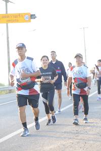 BIB: 6250, 390
                            <button type="button" onclick="openModal(6485156)" class="btn btn-primary btn-sm float-right btn-popup" data-toggle="modal" data-target=".modal-high-quality">
                        <i class="fas fa-shopping-cart"></i> Add to Cart
                    </button>
                                            <button type="button" onclick="isThisMe(6485156, true)" class="btn btn-success btn-sm float-right btn-popup btn-isme hidden" data-toggle="tooltip" data-placement="bottom" title="นี่คือรูปของคุณใช่ไหม คลิกที่นี่เพื่อเอาเข้าอัลบั้ม">
                        <i class="fas fa-plus"></i> Add to album
                    </button>
                    <button type="button" onclick="isThisMe(6485156, false)" class="btn btn-warning btn-sm float-right btn-popup btn-isnotme hidden">
                        <i class="fas fa-ban"></i> Remove from album
                    </button>