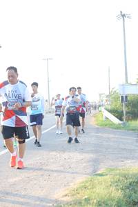 BIB: 627, 001, 2067
                            <button type="button" onclick="openModal(6485652)" class="btn btn-primary btn-sm float-right btn-popup" data-toggle="modal" data-target=".modal-high-quality">
                        <i class="fas fa-shopping-cart"></i> Add to Cart
                    </button>
                                            <button type="button" onclick="isThisMe(6485652, true)" class="btn btn-success btn-sm float-right btn-popup btn-isme hidden" data-toggle="tooltip" data-placement="bottom" title="นี่คือรูปของคุณใช่ไหม คลิกที่นี่เพื่อเอาเข้าอัลบั้ม">
                        <i class="fas fa-plus"></i> Add to album
                    </button>
                    <button type="button" onclick="isThisMe(6485652, false)" class="btn btn-warning btn-sm float-right btn-popup btn-isnotme hidden">
                        <i class="fas fa-ban"></i> Remove from album
                    </button>