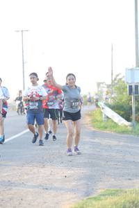 BIB: 3050, 6871, 315
                            <button type="button" onclick="openModal(6484824)" class="btn btn-primary btn-sm float-right btn-popup" data-toggle="modal" data-target=".modal-high-quality">
                        <i class="fas fa-shopping-cart"></i> Add to Cart
                    </button>
                                            <button type="button" onclick="isThisMe(6484824, true)" class="btn btn-success btn-sm float-right btn-popup btn-isme hidden" data-toggle="tooltip" data-placement="bottom" title="นี่คือรูปของคุณใช่ไหม คลิกที่นี่เพื่อเอาเข้าอัลบั้ม">
                        <i class="fas fa-plus"></i> Add to album
                    </button>
                    <button type="button" onclick="isThisMe(6484824, false)" class="btn btn-warning btn-sm float-right btn-popup btn-isnotme hidden">
                        <i class="fas fa-ban"></i> Remove from album
                    </button>