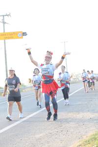 BIB: 6464, 7749
                            <button type="button" onclick="openModal(6485022)" class="btn btn-primary btn-sm float-right btn-popup" data-toggle="modal" data-target=".modal-high-quality">
                        <i class="fas fa-shopping-cart"></i> Add to Cart
                    </button>
                                            <button type="button" onclick="isThisMe(6485022, true)" class="btn btn-success btn-sm float-right btn-popup btn-isme hidden" data-toggle="tooltip" data-placement="bottom" title="นี่คือรูปของคุณใช่ไหม คลิกที่นี่เพื่อเอาเข้าอัลบั้ม">
                        <i class="fas fa-plus"></i> Add to album
                    </button>
                    <button type="button" onclick="isThisMe(6485022, false)" class="btn btn-warning btn-sm float-right btn-popup btn-isnotme hidden">
                        <i class="fas fa-ban"></i> Remove from album
                    </button>