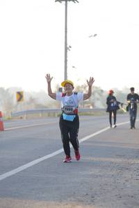 BIB: 7868
                            <button type="button" onclick="openModal(6487397)" class="btn btn-primary btn-sm float-right btn-popup" data-toggle="modal" data-target=".modal-high-quality">
                        <i class="fas fa-shopping-cart"></i> Add to Cart
                    </button>
                                            <button type="button" onclick="isThisMe(6487397, true)" class="btn btn-success btn-sm float-right btn-popup btn-isme hidden" data-toggle="tooltip" data-placement="bottom" title="นี่คือรูปของคุณใช่ไหม คลิกที่นี่เพื่อเอาเข้าอัลบั้ม">
                        <i class="fas fa-plus"></i> Add to album
                    </button>
                    <button type="button" onclick="isThisMe(6487397, false)" class="btn btn-warning btn-sm float-right btn-popup btn-isnotme hidden">
                        <i class="fas fa-ban"></i> Remove from album
                    </button>