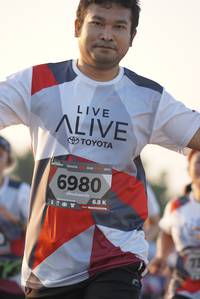 BIB: 219, 6980
                            <button type="button" onclick="openModal(6414947)" class="btn btn-primary btn-sm float-right btn-popup" data-toggle="modal" data-target=".modal-high-quality">
                        <i class="fas fa-shopping-cart"></i> Add to Cart
                    </button>
                                            <button type="button" onclick="isThisMe(6414947, true)" class="btn btn-success btn-sm float-right btn-popup btn-isme hidden" data-toggle="tooltip" data-placement="bottom" title="นี่คือรูปของคุณใช่ไหม คลิกที่นี่เพื่อเอาเข้าอัลบั้ม">
                        <i class="fas fa-plus"></i> Add to album
                    </button>
                    <button type="button" onclick="isThisMe(6414947, false)" class="btn btn-warning btn-sm float-right btn-popup btn-isnotme hidden">
                        <i class="fas fa-ban"></i> Remove from album
                    </button>