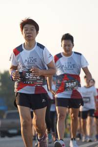 BIB: 3822, 128, 3847
                            <button type="button" onclick="openModal(6415108)" class="btn btn-primary btn-sm float-right btn-popup" data-toggle="modal" data-target=".modal-high-quality">
                        <i class="fas fa-shopping-cart"></i> Add to Cart
                    </button>
                                            <button type="button" onclick="isThisMe(6415108, true)" class="btn btn-success btn-sm float-right btn-popup btn-isme hidden" data-toggle="tooltip" data-placement="bottom" title="นี่คือรูปของคุณใช่ไหม คลิกที่นี่เพื่อเอาเข้าอัลบั้ม">
                        <i class="fas fa-plus"></i> Add to album
                    </button>
                    <button type="button" onclick="isThisMe(6415108, false)" class="btn btn-warning btn-sm float-right btn-popup btn-isnotme hidden">
                        <i class="fas fa-ban"></i> Remove from album
                    </button>