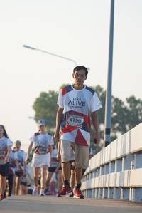 BIB: 6190
                            <button type="button" onclick="openModal(6416320)" class="btn btn-primary btn-sm float-right btn-popup" data-toggle="modal" data-target=".modal-high-quality">
                        <i class="fas fa-shopping-cart"></i> Add to Cart
                    </button>
                                            <button type="button" onclick="isThisMe(6416320, true)" class="btn btn-success btn-sm float-right btn-popup btn-isme hidden" data-toggle="tooltip" data-placement="bottom" title="นี่คือรูปของคุณใช่ไหม คลิกที่นี่เพื่อเอาเข้าอัลบั้ม">
                        <i class="fas fa-plus"></i> Add to album
                    </button>
                    <button type="button" onclick="isThisMe(6416320, false)" class="btn btn-warning btn-sm float-right btn-popup btn-isnotme hidden">
                        <i class="fas fa-ban"></i> Remove from album
                    </button>