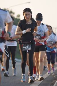 BIB: 3128, 6451, 3081
                            <button type="button" onclick="openModal(6415003)" class="btn btn-primary btn-sm float-right btn-popup" data-toggle="modal" data-target=".modal-high-quality">
                        <i class="fas fa-shopping-cart"></i> Add to Cart
                    </button>
                                            <button type="button" onclick="isThisMe(6415003, true)" class="btn btn-success btn-sm float-right btn-popup btn-isme hidden" data-toggle="tooltip" data-placement="bottom" title="นี่คือรูปของคุณใช่ไหม คลิกที่นี่เพื่อเอาเข้าอัลบั้ม">
                        <i class="fas fa-plus"></i> Add to album
                    </button>
                    <button type="button" onclick="isThisMe(6415003, false)" class="btn btn-warning btn-sm float-right btn-popup btn-isnotme hidden">
                        <i class="fas fa-ban"></i> Remove from album
                    </button>