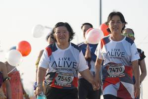 BIB: 7470, 7545
                            <button type="button" onclick="openModal(6421749)" class="btn btn-primary btn-sm float-right btn-popup" data-toggle="modal" data-target=".modal-high-quality">
                        <i class="fas fa-shopping-cart"></i> Add to Cart
                    </button>
                                            <button type="button" onclick="isThisMe(6421749, true)" class="btn btn-success btn-sm float-right btn-popup btn-isme hidden" data-toggle="tooltip" data-placement="bottom" title="นี่คือรูปของคุณใช่ไหม คลิกที่นี่เพื่อเอาเข้าอัลบั้ม">
                        <i class="fas fa-plus"></i> Add to album
                    </button>
                    <button type="button" onclick="isThisMe(6421749, false)" class="btn btn-warning btn-sm float-right btn-popup btn-isnotme hidden">
                        <i class="fas fa-ban"></i> Remove from album
                    </button>