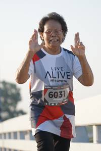 BIB: 6031
                            <button type="button" onclick="openModal(6420502)" class="btn btn-primary btn-sm float-right btn-popup" data-toggle="modal" data-target=".modal-high-quality">
                        <i class="fas fa-shopping-cart"></i> Add to Cart
                    </button>
                                            <button type="button" onclick="isThisMe(6420502, true)" class="btn btn-success btn-sm float-right btn-popup btn-isme hidden" data-toggle="tooltip" data-placement="bottom" title="นี่คือรูปของคุณใช่ไหม คลิกที่นี่เพื่อเอาเข้าอัลบั้ม">
                        <i class="fas fa-plus"></i> Add to album
                    </button>
                    <button type="button" onclick="isThisMe(6420502, false)" class="btn btn-warning btn-sm float-right btn-popup btn-isnotme hidden">
                        <i class="fas fa-ban"></i> Remove from album
                    </button>