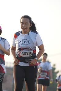 BIB: 6370
                            <button type="button" onclick="openModal(6423696)" class="btn btn-primary btn-sm float-right btn-popup" data-toggle="modal" data-target=".modal-high-quality">
                        <i class="fas fa-shopping-cart"></i> Add to Cart
                    </button>
                                            <button type="button" onclick="isThisMe(6423696, true)" class="btn btn-success btn-sm float-right btn-popup btn-isme hidden" data-toggle="tooltip" data-placement="bottom" title="นี่คือรูปของคุณใช่ไหม คลิกที่นี่เพื่อเอาเข้าอัลบั้ม">
                        <i class="fas fa-plus"></i> Add to album
                    </button>
                    <button type="button" onclick="isThisMe(6423696, false)" class="btn btn-warning btn-sm float-right btn-popup btn-isnotme hidden">
                        <i class="fas fa-ban"></i> Remove from album
                    </button>