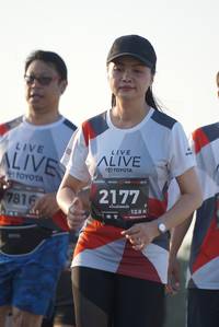 BIB: 2177, 7816, 128
                            <button type="button" onclick="openModal(6424062)" class="btn btn-primary btn-sm float-right btn-popup" data-toggle="modal" data-target=".modal-high-quality">
                        <i class="fas fa-shopping-cart"></i> Add to Cart
                    </button>
                                            <button type="button" onclick="isThisMe(6424062, true)" class="btn btn-success btn-sm float-right btn-popup btn-isme hidden" data-toggle="tooltip" data-placement="bottom" title="นี่คือรูปของคุณใช่ไหม คลิกที่นี่เพื่อเอาเข้าอัลบั้ม">
                        <i class="fas fa-plus"></i> Add to album
                    </button>
                    <button type="button" onclick="isThisMe(6424062, false)" class="btn btn-warning btn-sm float-right btn-popup btn-isnotme hidden">
                        <i class="fas fa-ban"></i> Remove from album
                    </button>