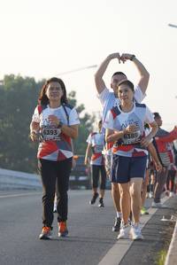 BIB: 6393, 6389
                            <button type="button" onclick="openModal(6424879)" class="btn btn-primary btn-sm float-right btn-popup" data-toggle="modal" data-target=".modal-high-quality">
                        <i class="fas fa-shopping-cart"></i> Add to Cart
                    </button>
                                            <button type="button" onclick="isThisMe(6424879, true)" class="btn btn-success btn-sm float-right btn-popup btn-isme hidden" data-toggle="tooltip" data-placement="bottom" title="นี่คือรูปของคุณใช่ไหม คลิกที่นี่เพื่อเอาเข้าอัลบั้ม">
                        <i class="fas fa-plus"></i> Add to album
                    </button>
                    <button type="button" onclick="isThisMe(6424879, false)" class="btn btn-warning btn-sm float-right btn-popup btn-isnotme hidden">
                        <i class="fas fa-ban"></i> Remove from album
                    </button>