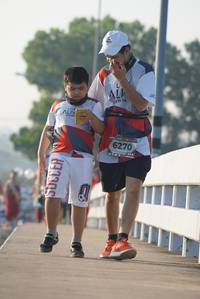 BIB: 6270
                            <button type="button" onclick="openModal(6421471)" class="btn btn-primary btn-sm float-right btn-popup" data-toggle="modal" data-target=".modal-high-quality">
                        <i class="fas fa-shopping-cart"></i> Add to Cart
                    </button>
                                            <button type="button" onclick="isThisMe(6421471, true)" class="btn btn-success btn-sm float-right btn-popup btn-isme hidden" data-toggle="tooltip" data-placement="bottom" title="นี่คือรูปของคุณใช่ไหม คลิกที่นี่เพื่อเอาเข้าอัลบั้ม">
                        <i class="fas fa-plus"></i> Add to album
                    </button>
                    <button type="button" onclick="isThisMe(6421471, false)" class="btn btn-warning btn-sm float-right btn-popup btn-isnotme hidden">
                        <i class="fas fa-ban"></i> Remove from album
                    </button>