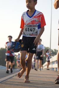 BIB: 6147
                            <button type="button" onclick="openModal(6428260)" class="btn btn-primary btn-sm float-right btn-popup" data-toggle="modal" data-target=".modal-high-quality">
                        <i class="fas fa-shopping-cart"></i> Add to Cart
                    </button>
                                            <button type="button" onclick="isThisMe(6428260, true)" class="btn btn-success btn-sm float-right btn-popup btn-isme hidden" data-toggle="tooltip" data-placement="bottom" title="นี่คือรูปของคุณใช่ไหม คลิกที่นี่เพื่อเอาเข้าอัลบั้ม">
                        <i class="fas fa-plus"></i> Add to album
                    </button>
                    <button type="button" onclick="isThisMe(6428260, false)" class="btn btn-warning btn-sm float-right btn-popup btn-isnotme hidden">
                        <i class="fas fa-ban"></i> Remove from album
                    </button>