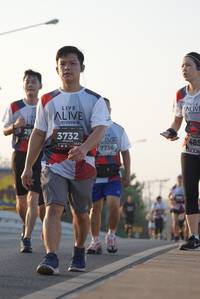 BIB: 3732, 7736, 485, 122
                            <button type="button" onclick="openModal(6415776)" class="btn btn-primary btn-sm float-right btn-popup" data-toggle="modal" data-target=".modal-high-quality">
                        <i class="fas fa-shopping-cart"></i> Add to Cart
                    </button>
                                            <button type="button" onclick="isThisMe(6415776, true)" class="btn btn-success btn-sm float-right btn-popup btn-isme hidden" data-toggle="tooltip" data-placement="bottom" title="นี่คือรูปของคุณใช่ไหม คลิกที่นี่เพื่อเอาเข้าอัลบั้ม">
                        <i class="fas fa-plus"></i> Add to album
                    </button>
                    <button type="button" onclick="isThisMe(6415776, false)" class="btn btn-warning btn-sm float-right btn-popup btn-isnotme hidden">
                        <i class="fas fa-ban"></i> Remove from album
                    </button>