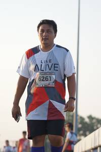 BIB: 6261
                            <button type="button" onclick="openModal(6432986)" class="btn btn-primary btn-sm float-right btn-popup" data-toggle="modal" data-target=".modal-high-quality">
                        <i class="fas fa-shopping-cart"></i> Add to Cart
                    </button>
                                            <button type="button" onclick="isThisMe(6432986, true)" class="btn btn-success btn-sm float-right btn-popup btn-isme hidden" data-toggle="tooltip" data-placement="bottom" title="นี่คือรูปของคุณใช่ไหม คลิกที่นี่เพื่อเอาเข้าอัลบั้ม">
                        <i class="fas fa-plus"></i> Add to album
                    </button>
                    <button type="button" onclick="isThisMe(6432986, false)" class="btn btn-warning btn-sm float-right btn-popup btn-isnotme hidden">
                        <i class="fas fa-ban"></i> Remove from album
                    </button>