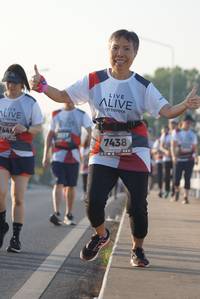 BIB: 440, 237, 7438
                            <button type="button" onclick="openModal(6425416)" class="btn btn-primary btn-sm float-right btn-popup" data-toggle="modal" data-target=".modal-high-quality">
                        <i class="fas fa-shopping-cart"></i> Add to Cart
                    </button>
                                            <button type="button" onclick="isThisMe(6425416, true)" class="btn btn-success btn-sm float-right btn-popup btn-isme hidden" data-toggle="tooltip" data-placement="bottom" title="นี่คือรูปของคุณใช่ไหม คลิกที่นี่เพื่อเอาเข้าอัลบั้ม">
                        <i class="fas fa-plus"></i> Add to album
                    </button>
                    <button type="button" onclick="isThisMe(6425416, false)" class="btn btn-warning btn-sm float-right btn-popup btn-isnotme hidden">
                        <i class="fas fa-ban"></i> Remove from album
                    </button>