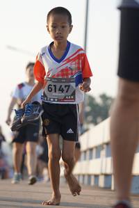 BIB: 6147
                            <button type="button" onclick="openModal(6428252)" class="btn btn-primary btn-sm float-right btn-popup" data-toggle="modal" data-target=".modal-high-quality">
                        <i class="fas fa-shopping-cart"></i> Add to Cart
                    </button>
                                            <button type="button" onclick="isThisMe(6428252, true)" class="btn btn-success btn-sm float-right btn-popup btn-isme hidden" data-toggle="tooltip" data-placement="bottom" title="นี่คือรูปของคุณใช่ไหม คลิกที่นี่เพื่อเอาเข้าอัลบั้ม">
                        <i class="fas fa-plus"></i> Add to album
                    </button>
                    <button type="button" onclick="isThisMe(6428252, false)" class="btn btn-warning btn-sm float-right btn-popup btn-isnotme hidden">
                        <i class="fas fa-ban"></i> Remove from album
                    </button>