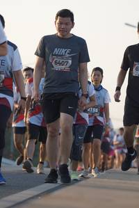 BIB: 6407, 4155
                            <button type="button" onclick="openModal(6416011)" class="btn btn-primary btn-sm float-right btn-popup" data-toggle="modal" data-target=".modal-high-quality">
                        <i class="fas fa-shopping-cart"></i> Add to Cart
                    </button>
                                            <button type="button" onclick="isThisMe(6416011, true)" class="btn btn-success btn-sm float-right btn-popup btn-isme hidden" data-toggle="tooltip" data-placement="bottom" title="นี่คือรูปของคุณใช่ไหม คลิกที่นี่เพื่อเอาเข้าอัลบั้ม">
                        <i class="fas fa-plus"></i> Add to album
                    </button>
                    <button type="button" onclick="isThisMe(6416011, false)" class="btn btn-warning btn-sm float-right btn-popup btn-isnotme hidden">
                        <i class="fas fa-ban"></i> Remove from album
                    </button>