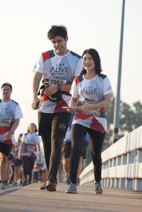 BIB: 7693, 7806
                            <button type="button" onclick="openModal(6429045)" class="btn btn-primary btn-sm float-right btn-popup" data-toggle="modal" data-target=".modal-high-quality">
                        <i class="fas fa-shopping-cart"></i> Add to Cart
                    </button>
                                            <button type="button" onclick="isThisMe(6429045, true)" class="btn btn-success btn-sm float-right btn-popup btn-isme hidden" data-toggle="tooltip" data-placement="bottom" title="นี่คือรูปของคุณใช่ไหม คลิกที่นี่เพื่อเอาเข้าอัลบั้ม">
                        <i class="fas fa-plus"></i> Add to album
                    </button>
                    <button type="button" onclick="isThisMe(6429045, false)" class="btn btn-warning btn-sm float-right btn-popup btn-isnotme hidden">
                        <i class="fas fa-ban"></i> Remove from album
                    </button>